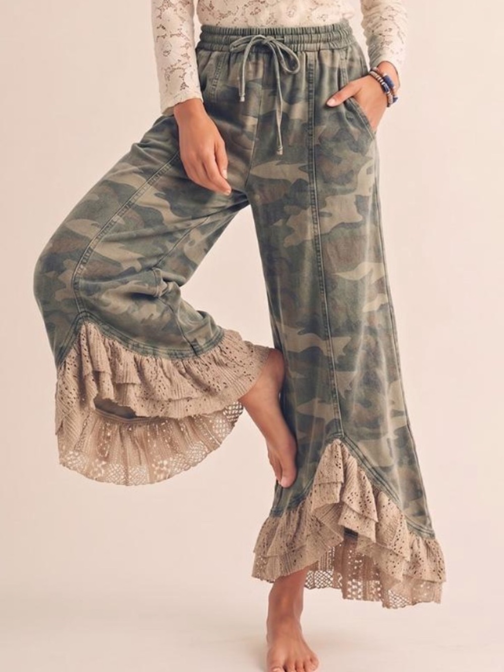 L4-💚🤎🤍 (ETA 10/5) Camo Wide-Leg Pants with Cream Lace Ruffle Trim